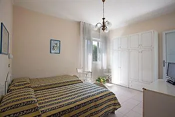 威尼斯酒店 马里纳-迪-皮特拉桑塔