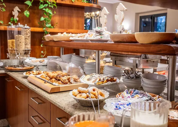 威尼斯酒店 3* 马里纳-迪-皮特拉桑塔