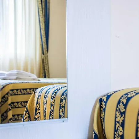 Otel Venezia 3*