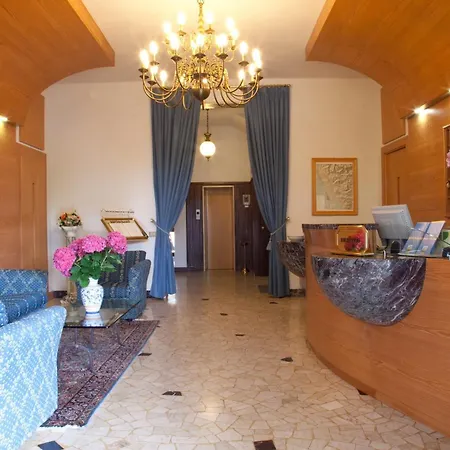 Otel Venezia Marina di Pietrasanta