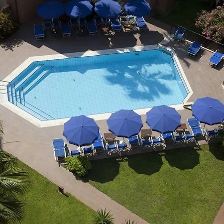 Otel Venezia 3*