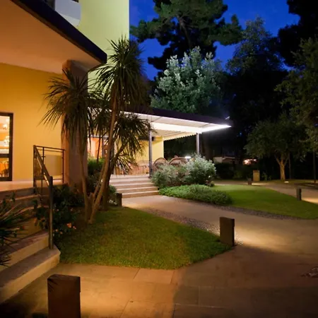 Otel Venezia 3*